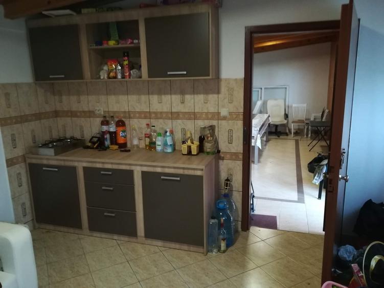 Spațiu comercial, în Central