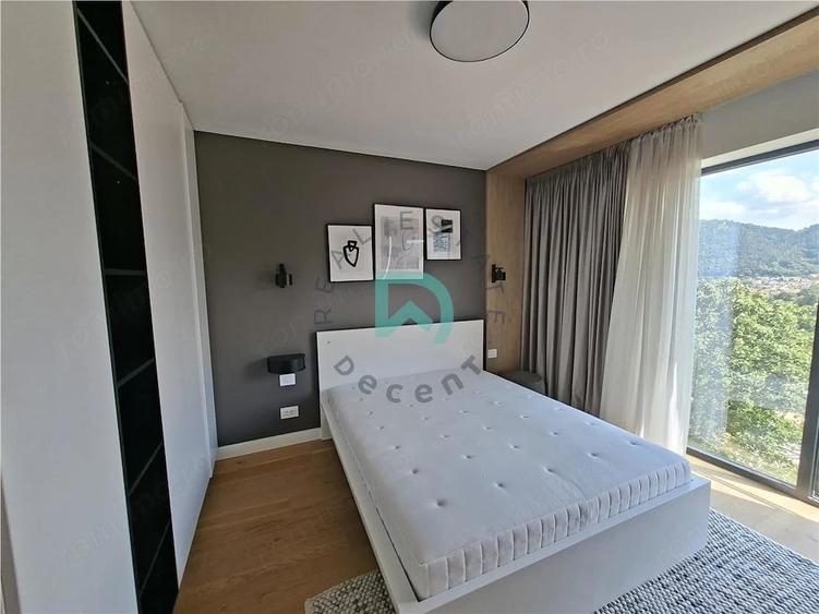 Apartament cu 3 camere în Drumul Poienii