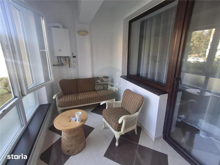 Apartament cu 4 camere decomandat în Central
