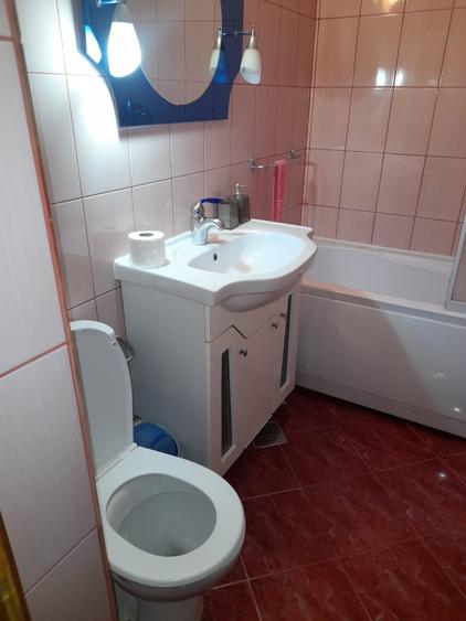 Apartament cu 2 camere decomandat în Traian