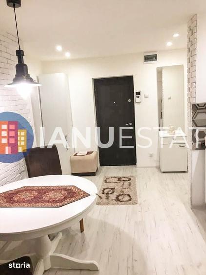 Apartament cu 3 camere decomandat în Nerva Traian