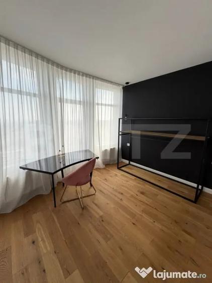 Apartament cu 3 camere semidecomandat în Central