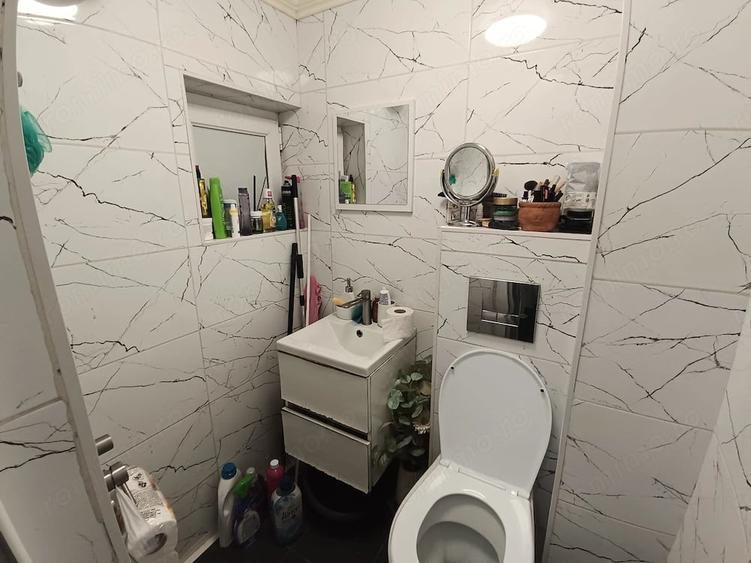 Apartament cu 2 camere semidecomandat în Rahova