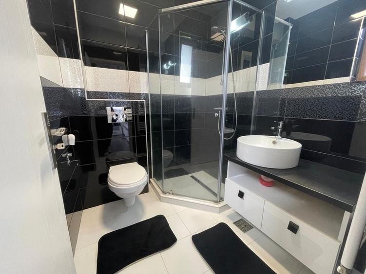 Apartament cu 3 camere în Florești
