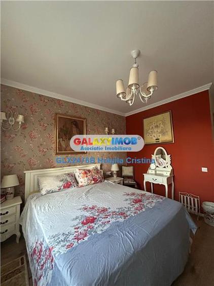 Apartament cu 4 camere decomandat, mobilat în Băneasa