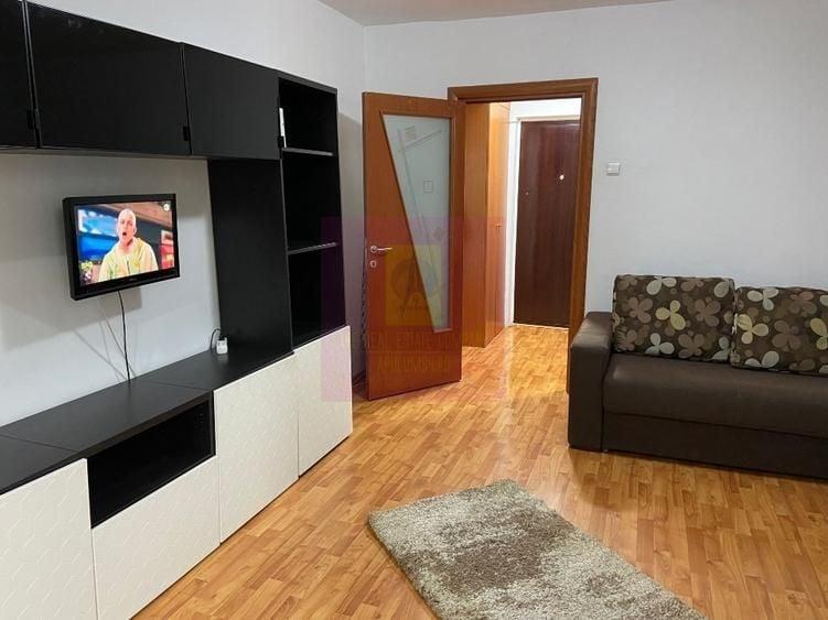 Garsonieră semidecomandată în Titan