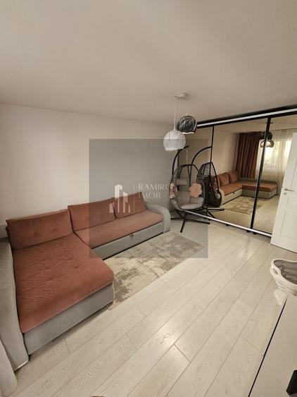 Apartament cu 2 camere decomandat în Central