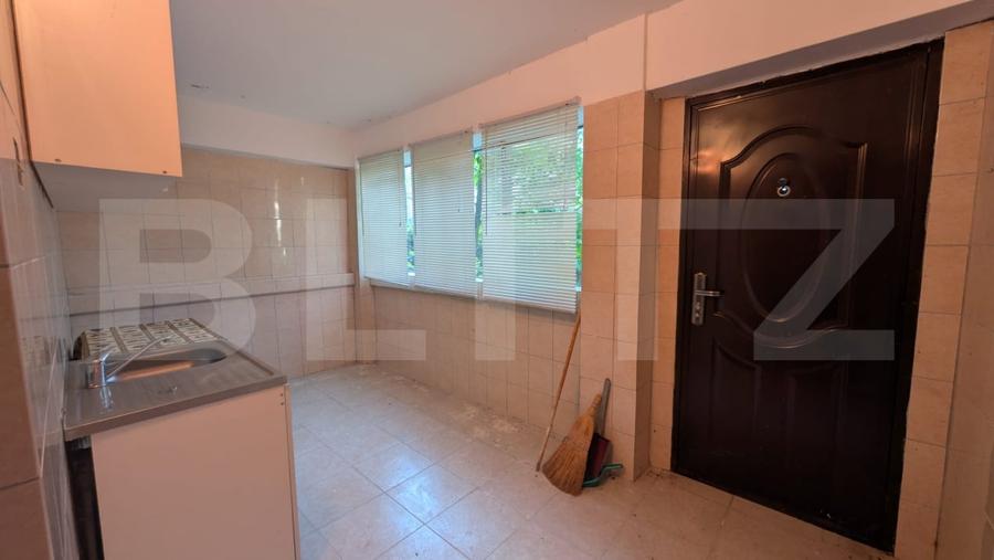 Casă individuală cu 3 camere cu Canalizare în Mircea Vodă