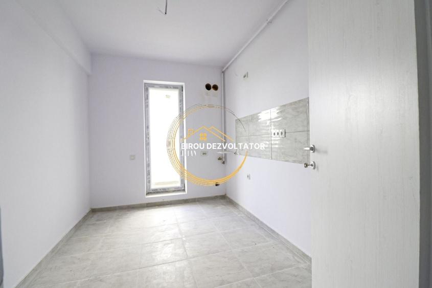 Apartament cu 3 camere decomandat în Theodor Pallady