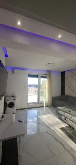 Apartament cu 2 camere decomandat în Sântandrei