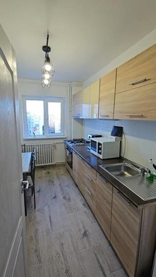 Apartament cu 2 camere decomandat, mobilat în Rahova