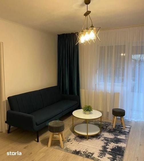 Inchiriez apartament 2 camere in centru - 1
