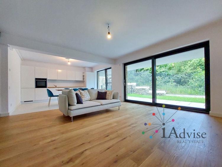 Apartament cu 3 camere decomandat, mobilat în Drumul Poienii