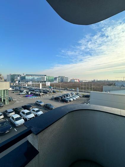 Apartament cu 2 camere semidecomandat în Pipera