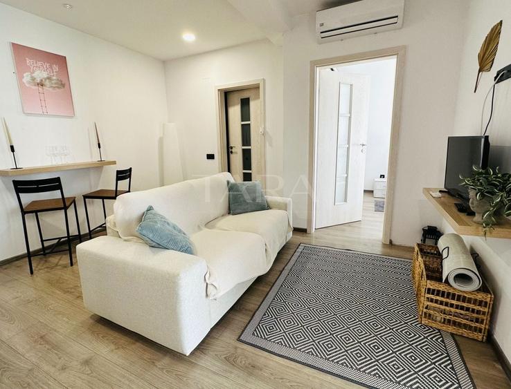 Apartament cu 3 camere decomandat, mobilat în Borhanci