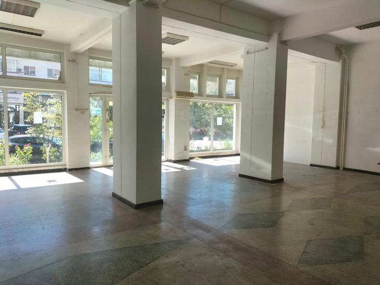 Spațiu comercial, de 142 mp, în Central