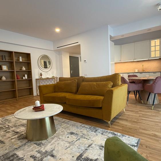 Apartament cu 2 camere, mobilat în Iancu Nicolae