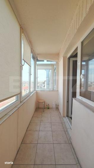 Apartament cu 3 camere decomandat în Nufărul
