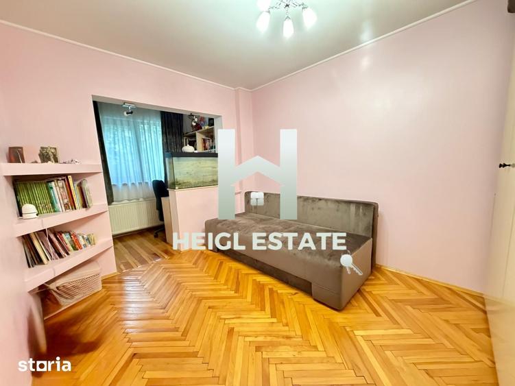 Apartament cu 3 camere în Lipovei