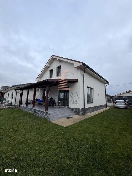 Casă cu 4 camere cu Teren 300 Mp în Sântandrei