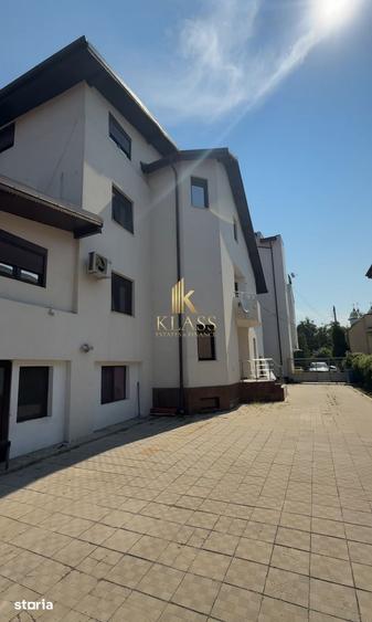 Casă cu 10 camere cu Teren 650 Mp în Central