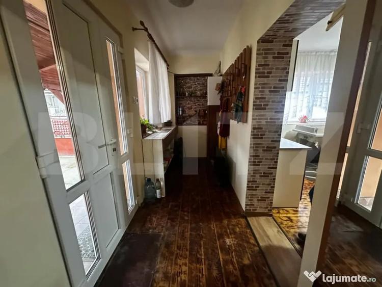 Casă cu 4 camere cu Teren 650 Mp în Vințu de Jos