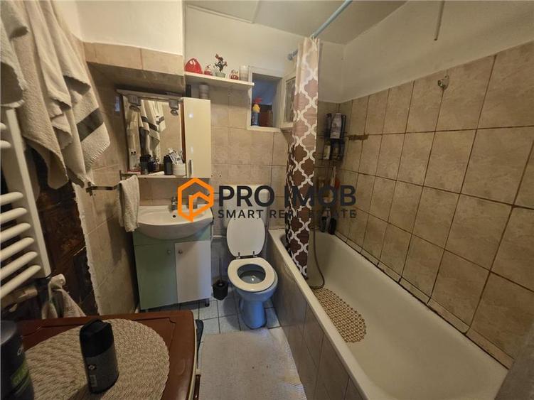 Casă individuală cu 5 camere cu Canalizare în Brăilei