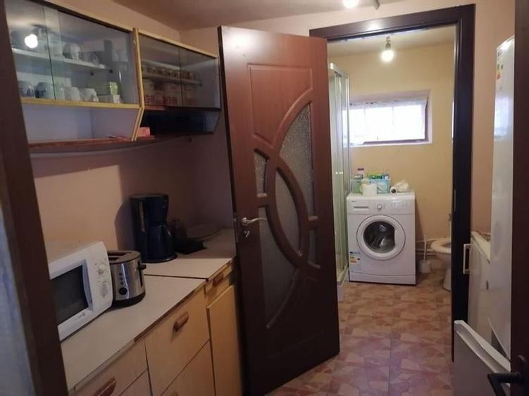 Casă individuală cu 4 camere cu Teren 1841 Mp în Poiana Mare