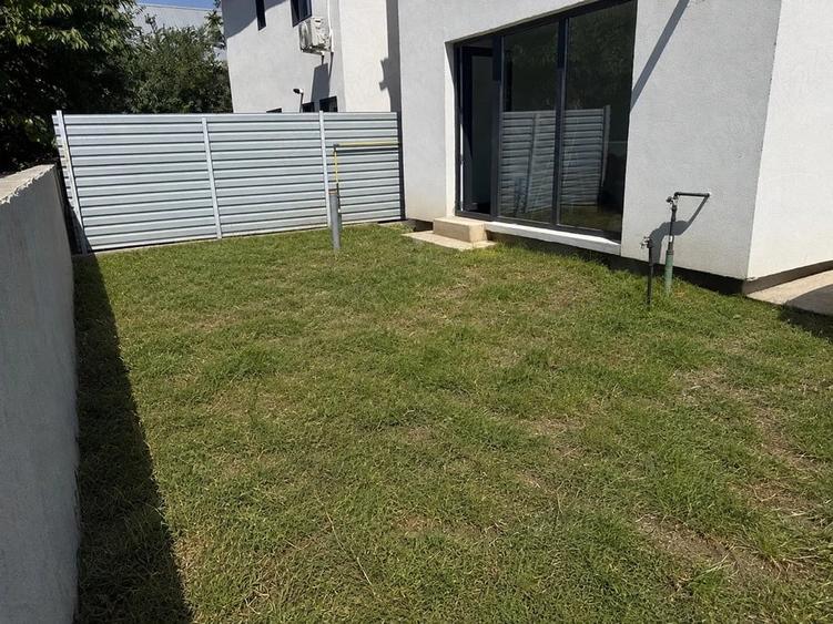 Casă cu 4 camere cu Teren 210 Mp în Central