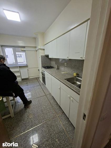 Apartament cu 3 camere în Centrul Istoric