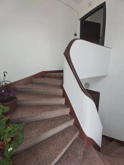 Apartament cu 4 camere decomandat în Foișorul de Foc
