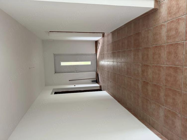 Casă cu Teren 300 Mp în Căpâlna