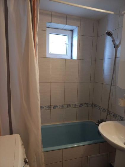 Apartament cu 2 camere semidecomandat în Baicului