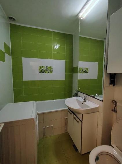Apartament cu 2 camere decomandat, mobilat în Alexandru cel Bun