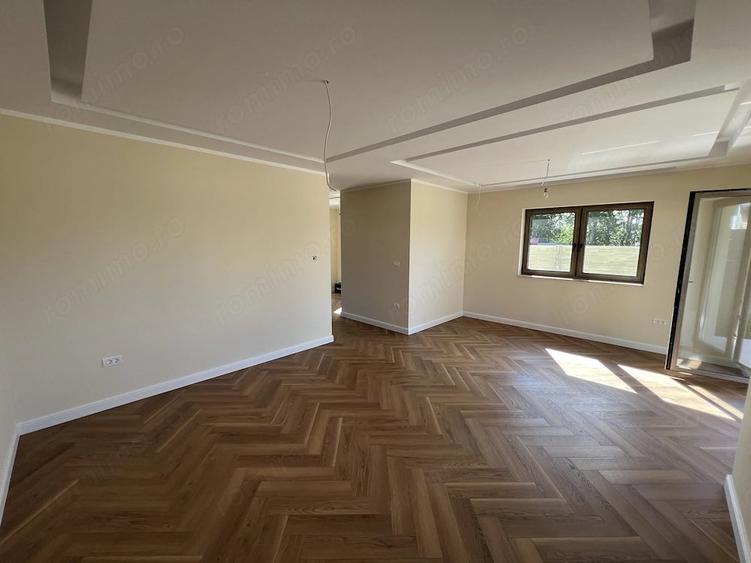 Casă cu 4 camere cu Teren 333 Mp în Giroc