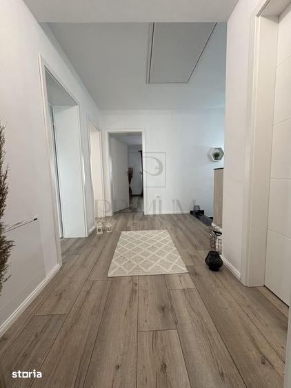 Casă cu 4 camere cu Teren 671 Mp în Central