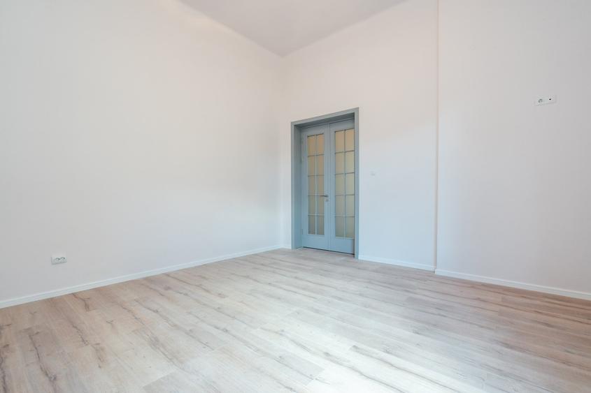 Apartament cu 3 camere decomandat în Armeneasca