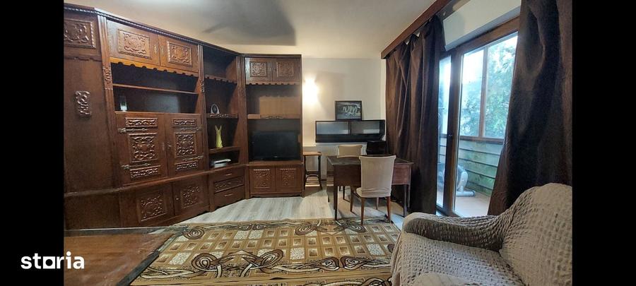 Studio 48 mp Ghencea Ghindari sector 5 Liber Parter - 8