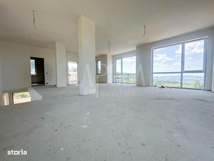 Casă cu 4 camere în Luna