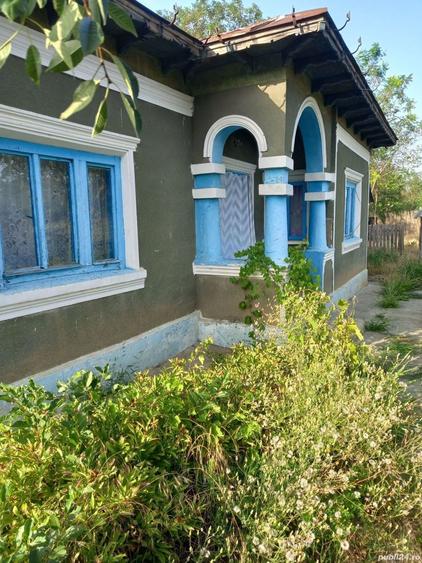 Teren de 3700 mp, în Iazurile