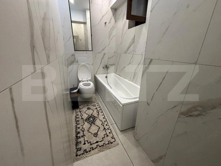 Apartament cu 3 camere decomandat în Filiași