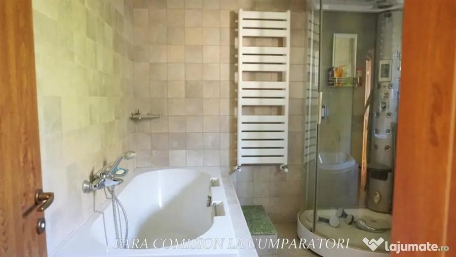 Casă cu 5 camere cu Teren 739 Mp în Muereasca