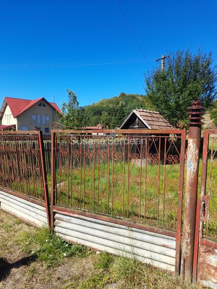 Vand Casa la tara Com .Gurghiu sat.Pauloaia .