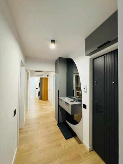 Apartament cu 3 camere decomandat, mobilat în Nerva Traian