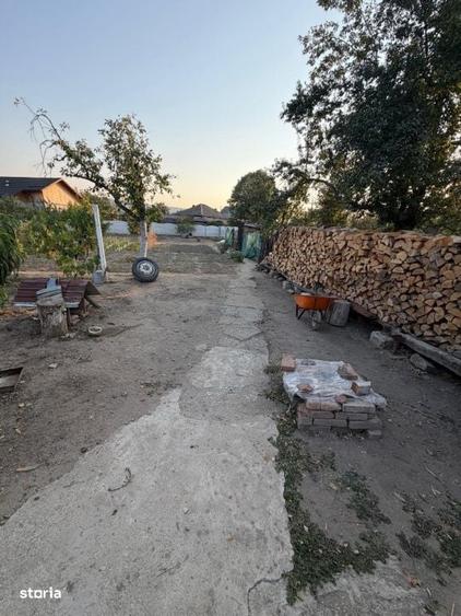Casă cu 3 camere în Central