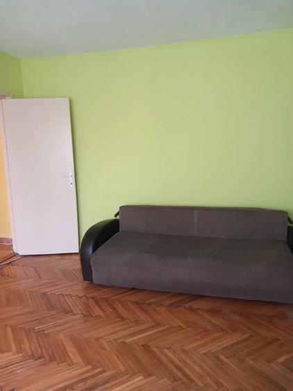 Garsonieră decomandată în Circumvalațiunii