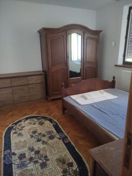 Apartament cu 2 camere decomandat în Popoveni