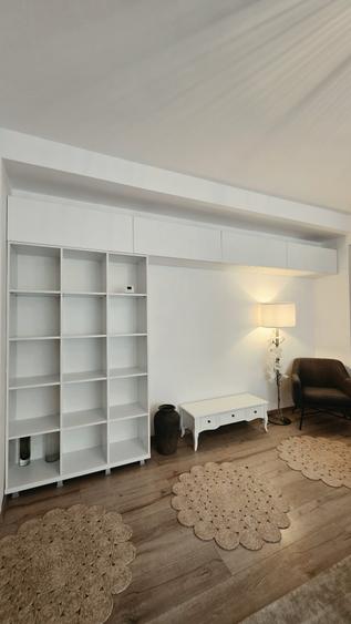 Apartament cu 2 camere semidecomandat, mobilat în Băneasa