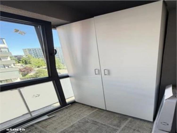 Apartament cu 2 camere decomandat în Avantgarden