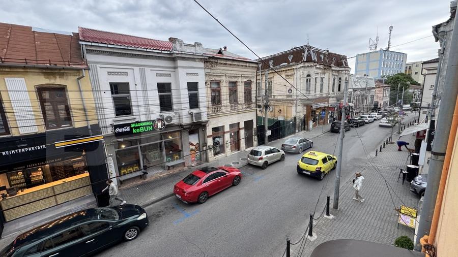 Casă S + P + E, 329 mp, cu spațiu comercial, teren 339 mp, zona Unirii - 14